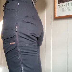 Brand new Fjallraven womens vidda pro ventilated hiking pants size 29